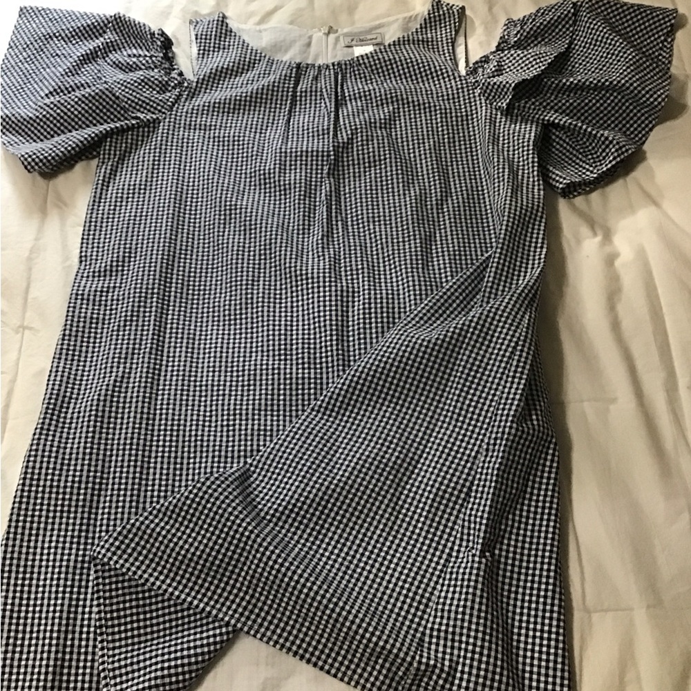 Women’s size 16 J. Howard navy & White Gingham cold Shoulder Dress